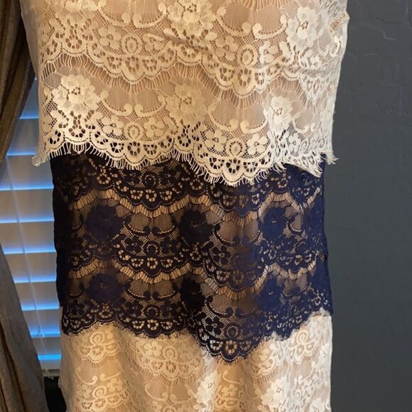 4/$20 Jessica Simpson lace dress - Picture 3 of 9
